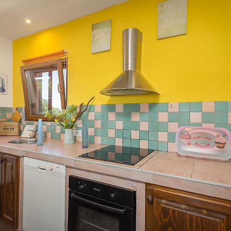 Holiday Home Pina Pula Exterior photo